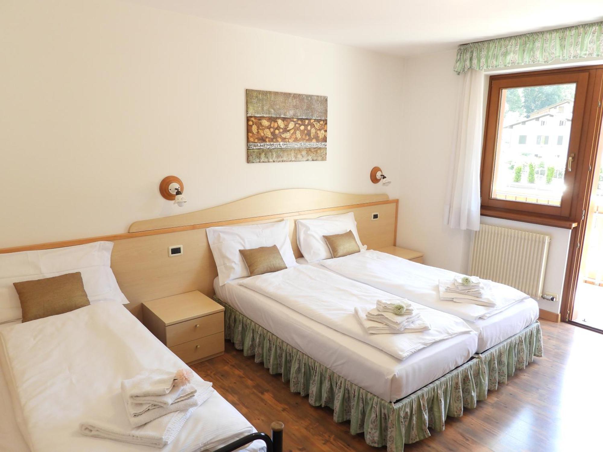 Hotel Garni Maffei Pinzolo Buitenkant foto